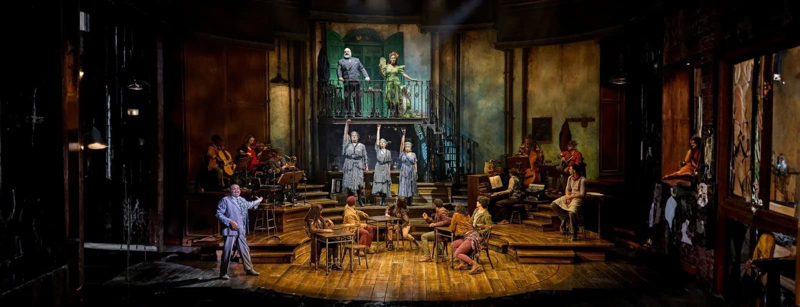 Live at the Lyric Theatre